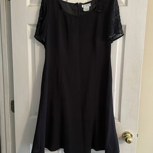 Worthington women’s black dress size 10 gently worn